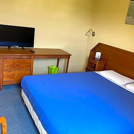 De Champagne Hotel 2*